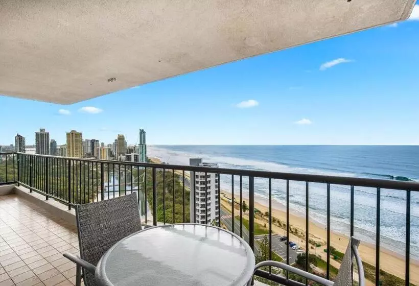 Capricorn One Beachside Holiday Apartments   Official