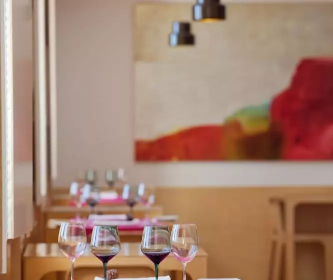 Отель Casa Das Penhas Douradas   Burel Expedition