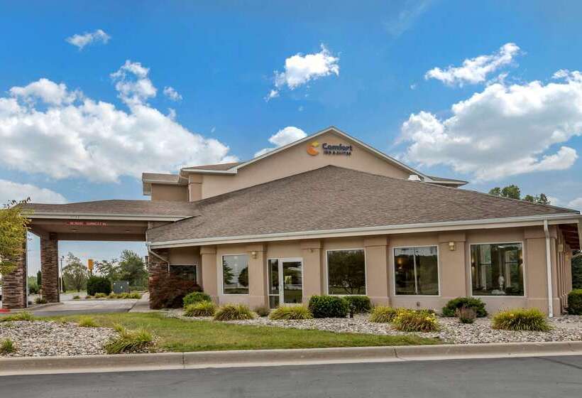 호텔 Comfort Inn & Suites Dimondale   Lansing