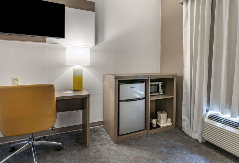 酒店 Comfort Inn & Suites