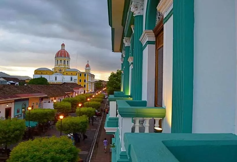 هتل Dario Granada