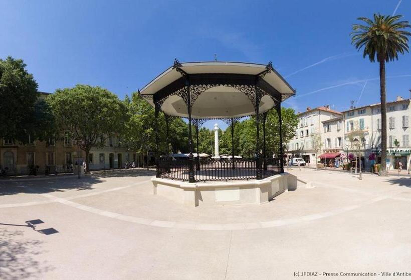 هتل Hôtel De L étoile