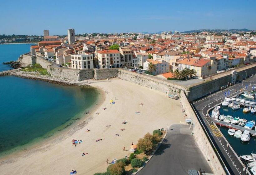 هتل Hôtel De L étoile