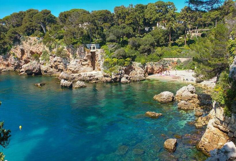 هتل Hôtel De L étoile