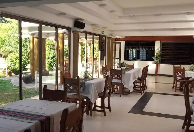 Отель La Casona Del Camino Real