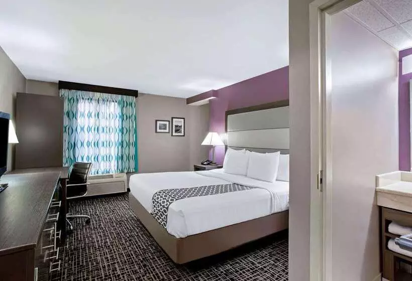 酒店 La Quinta Inn By Wyndham Radford