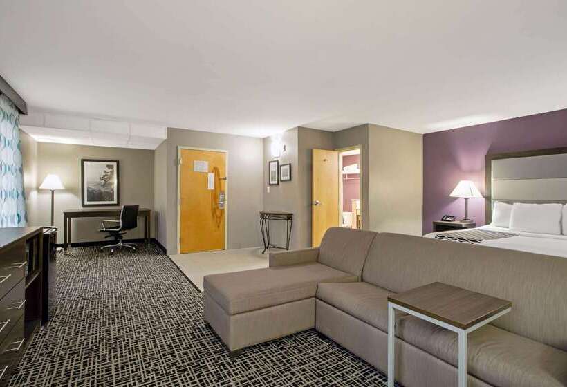 בית מלון כפרי La Quinta Inn By Wyndham Radford