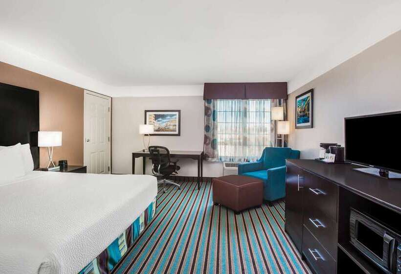 호텔 La Quinta By Wyndham Bakersfield North