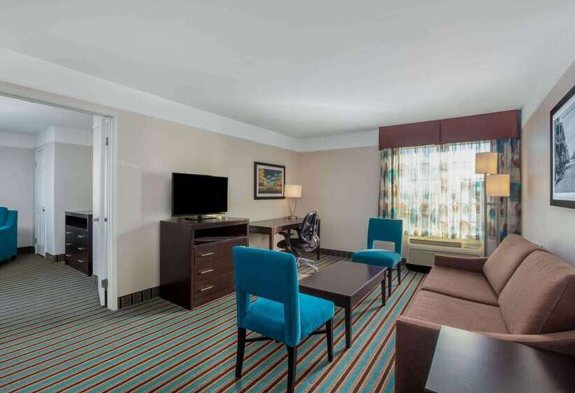 호텔 La Quinta By Wyndham Bakersfield North