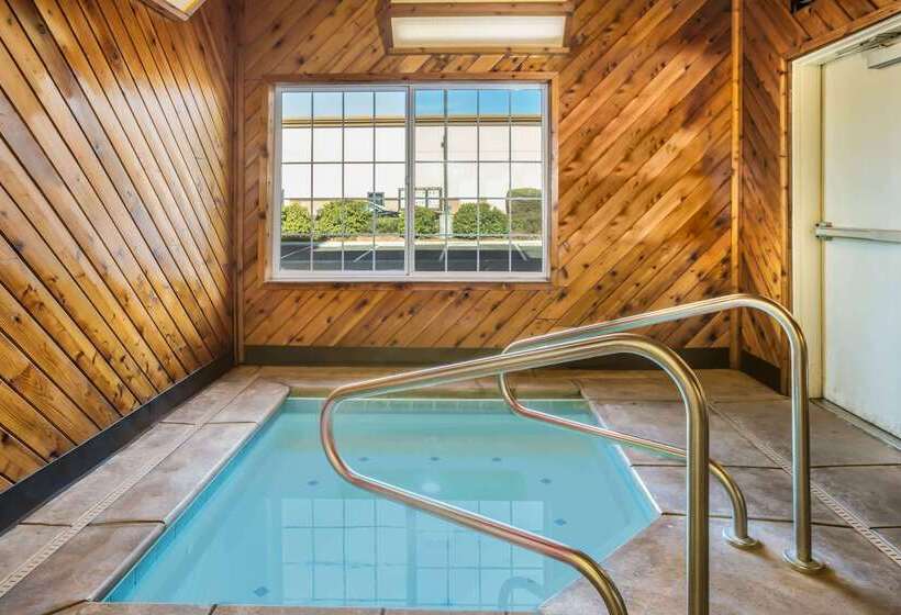 호텔 La Quinta By Wyndham Bakersfield North