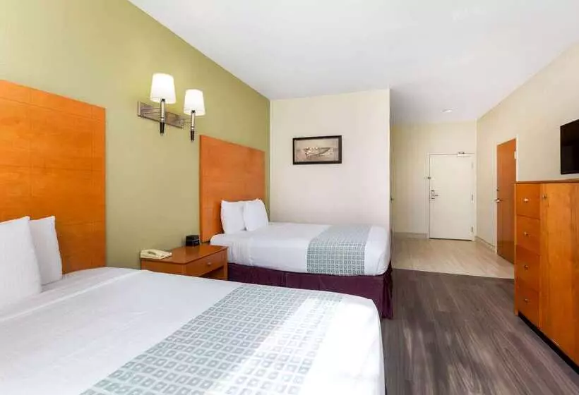 酒店 La Quinta By Wyndham Tulare