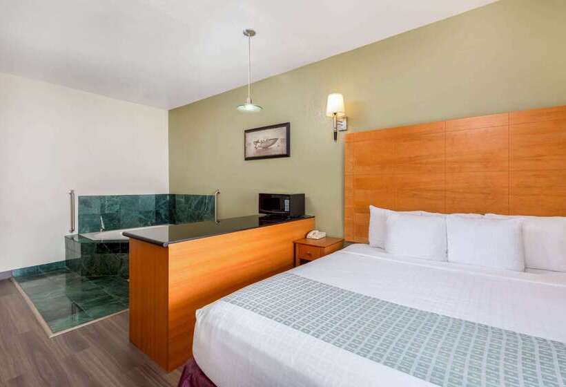 فندق La Quinta By Wyndham Tulare