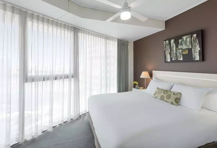 فندق Oaks Brisbane On Felix Suites
