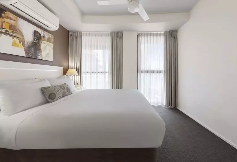 فندق Oaks Brisbane On Felix Suites