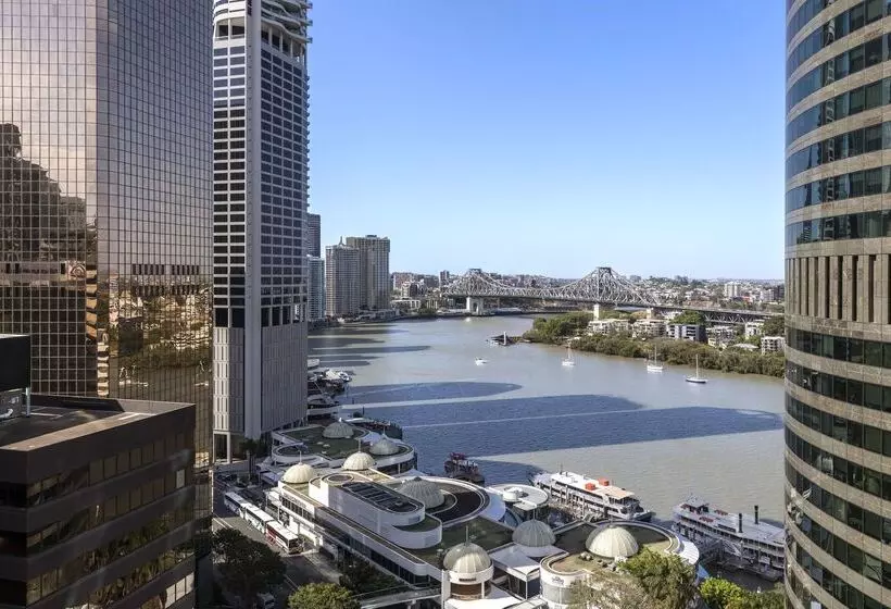 فندق Oaks Brisbane On Felix Suites
