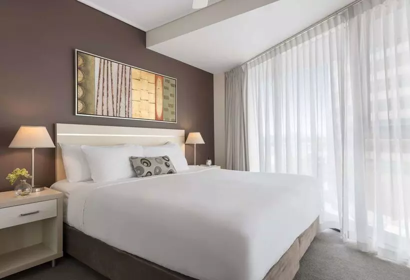 فندق Oaks Brisbane On Felix Suites