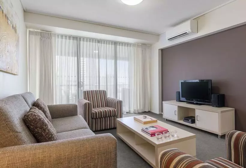 فندق Oaks Brisbane On Felix Suites