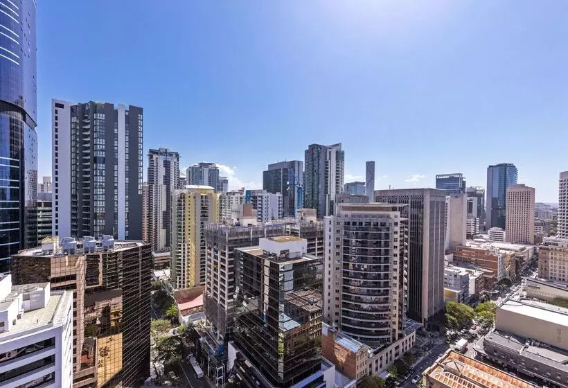 فندق Oaks Brisbane On Felix Suites
