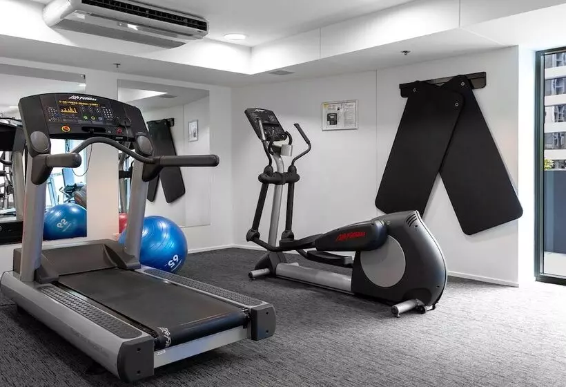 فندق Oaks Brisbane On Felix Suites