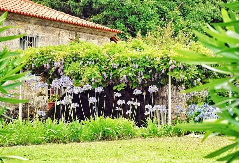 هتل Pazo Revel  & Resort