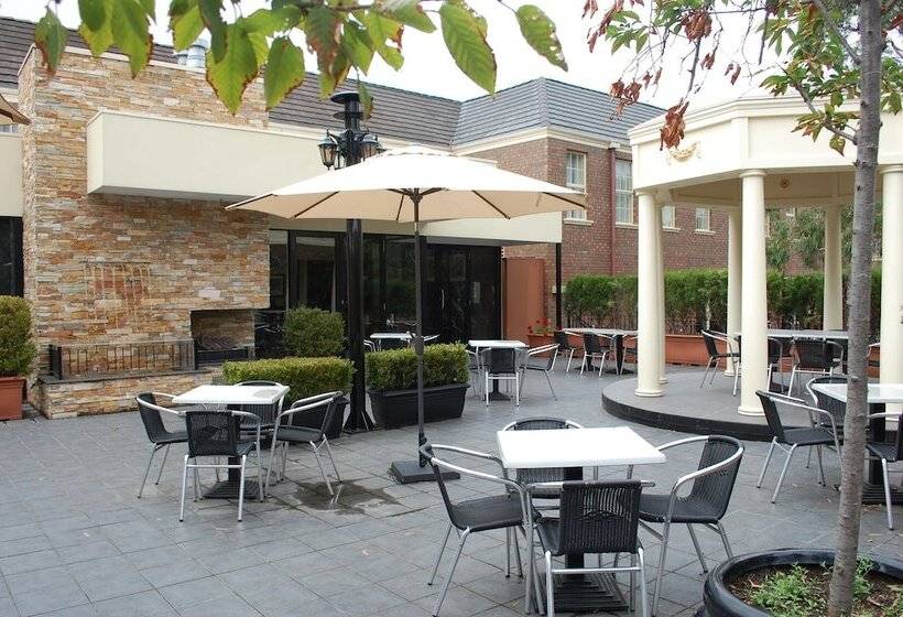 호텔 Canterbury International