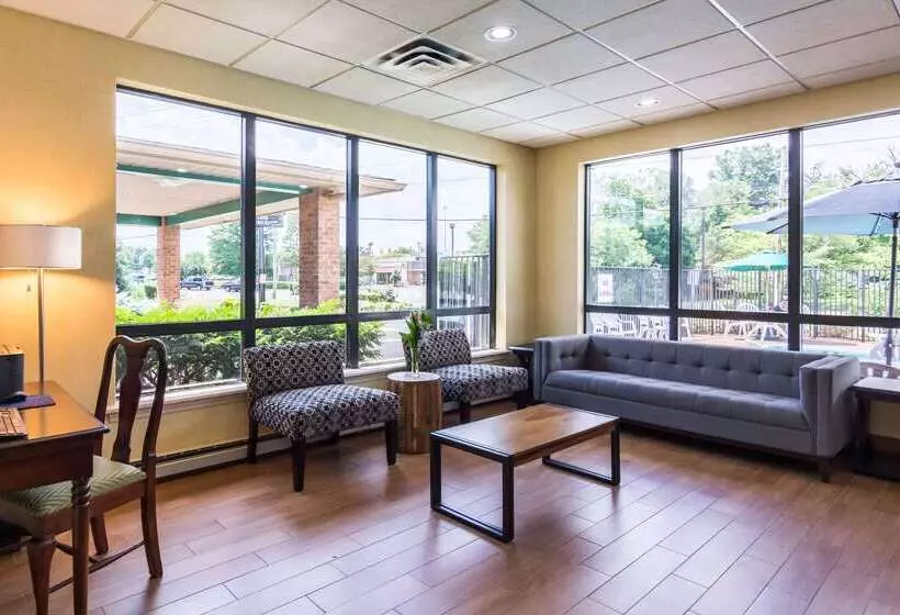 Отель Quality Inn Manassas