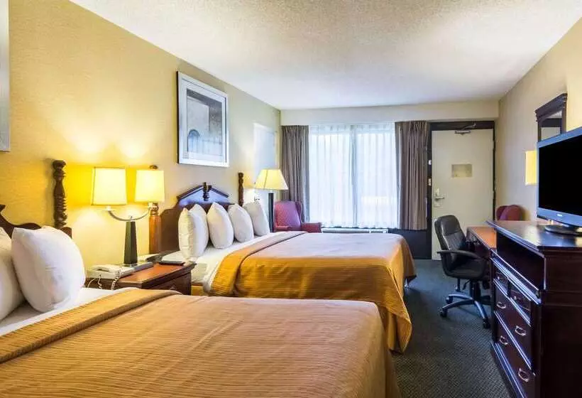 Отель Quality Inn Manassas
