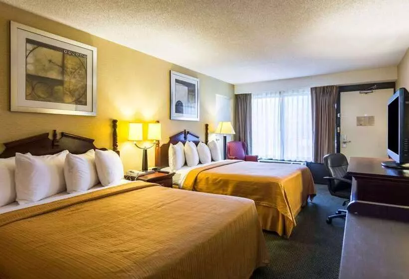 Отель Quality Inn Manassas