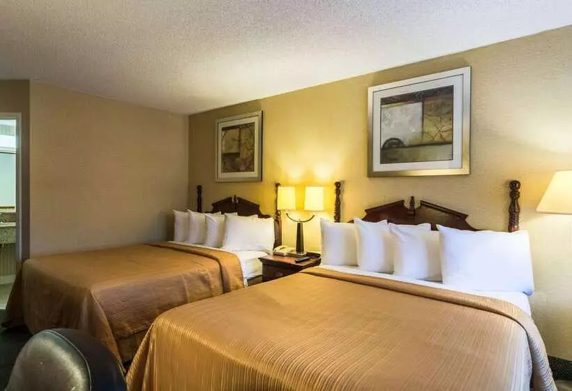 Отель Quality Inn Manassas