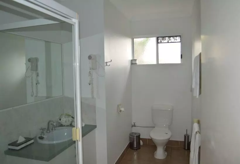 فندق على الطريق Best Western Kimba Lodge