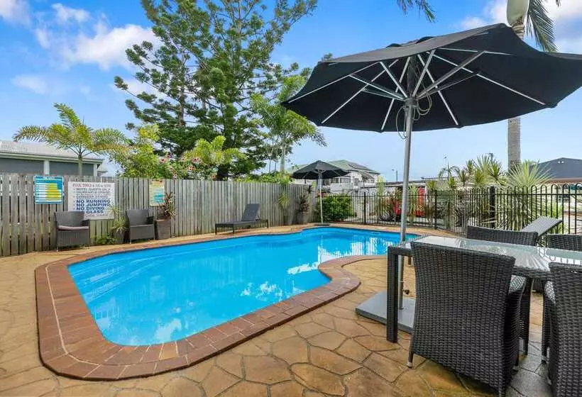 فندق على الطريق Best Western Kimba Lodge