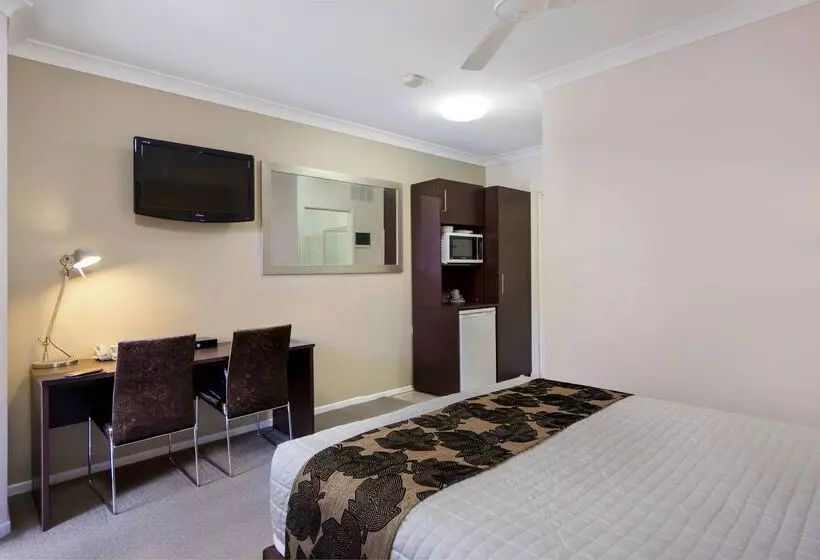 فندق على الطريق Best Western Kimba Lodge