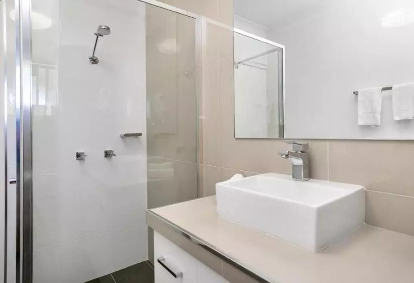 فندق على الطريق Best Western Kimba Lodge