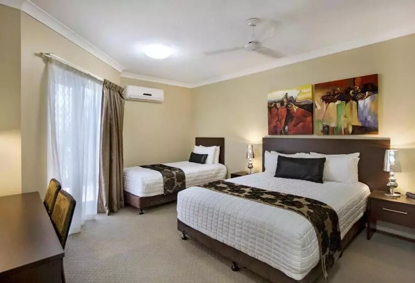 فندق على الطريق Best Western Kimba Lodge