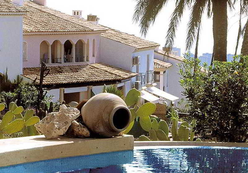 Sierra Cortina Resort