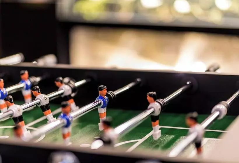 ホテル Holiday Inn   The Niu Tab Dusseldorf Main Station, An Ihg