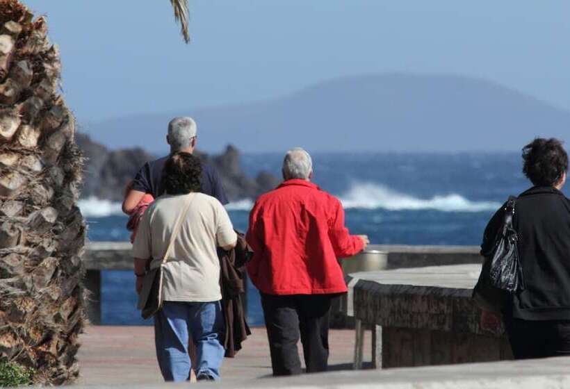 Canico Bay Apartments