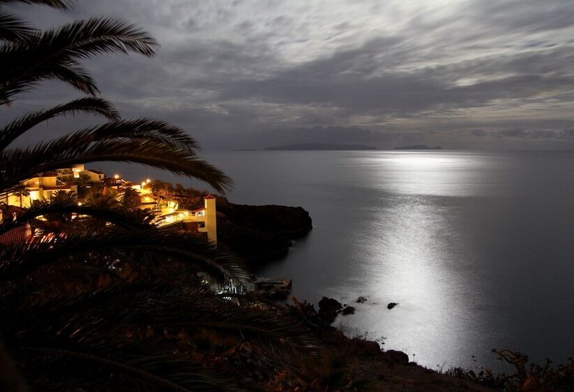 Canico Bay Apartments