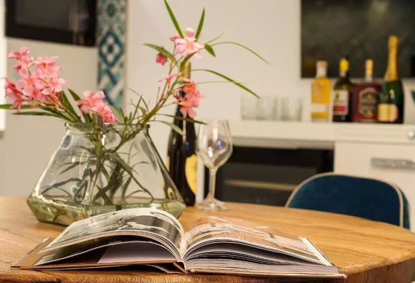 酒店 Costa Del Capitano Seaside Villas