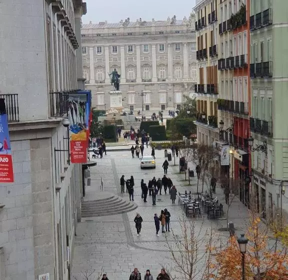 هتل Escala ópera