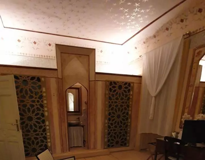 هتل Escala ópera