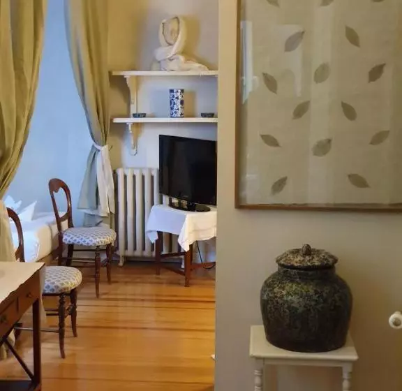 هتل Escala ópera