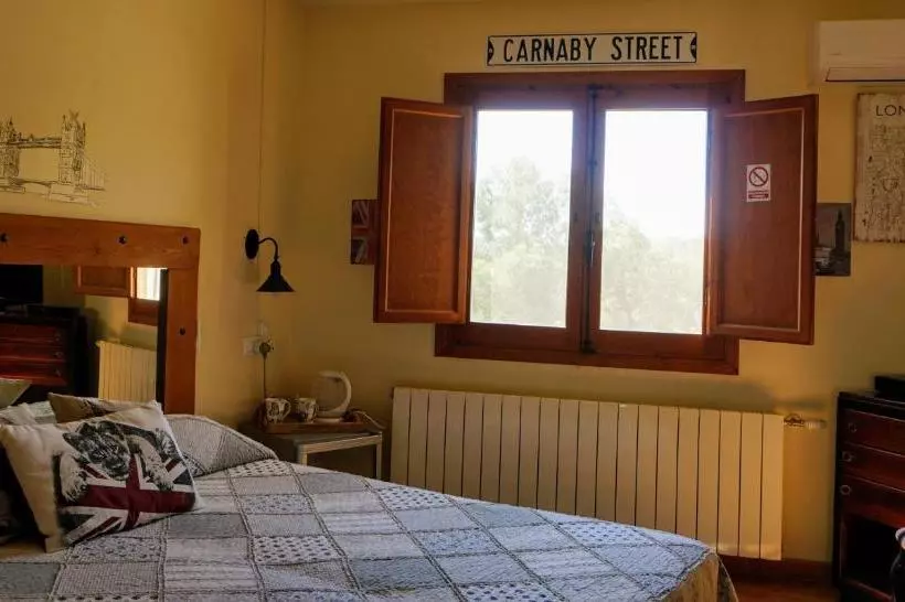 Отель La Mariposa