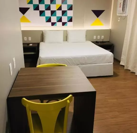 Отель Master Express Cidade Baixa  Proximo A Ufrgs E A Santa Casa