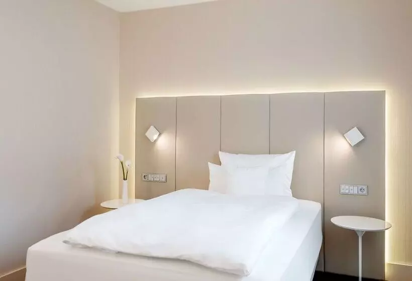 Avani Frankfurt City Hotel Previously Nh Collection Frankfurt City