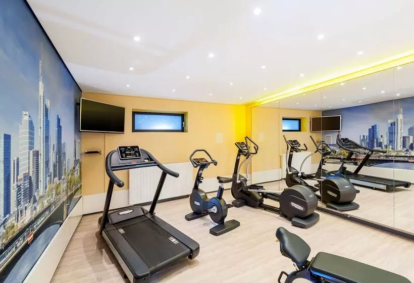 Avani Frankfurt City Hotel Previously Nh Collection Frankfurt City