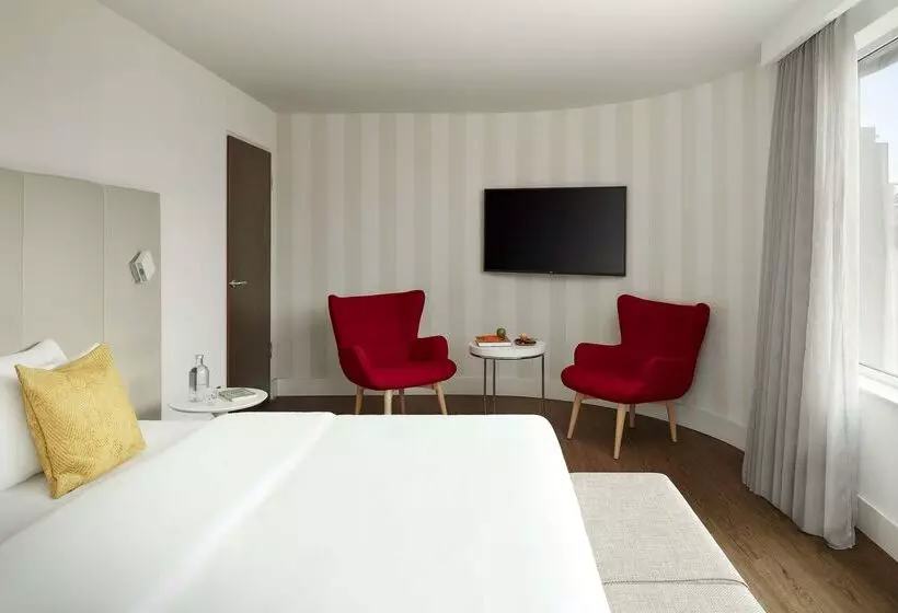 Avani Frankfurt City Hotel Previously Nh Collection Frankfurt City