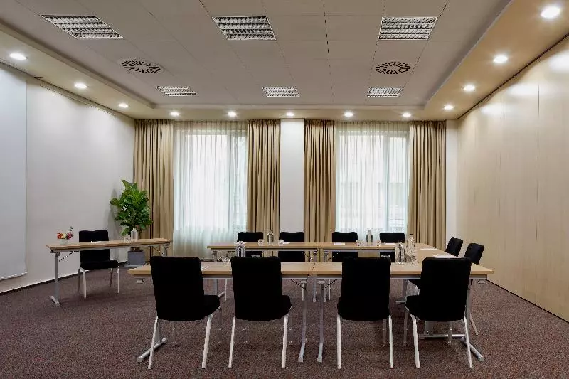 Avani Frankfurt City Hotel Previously Nh Collection Frankfurt City