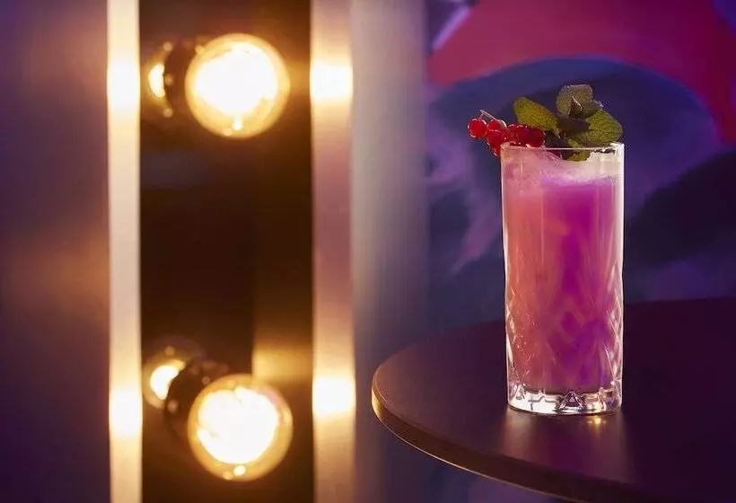 Avani Frankfurt City Hotel Previously Nh Collection Frankfurt City