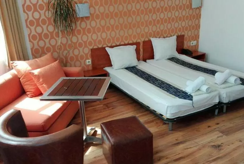 فندق Scotty S Boutique